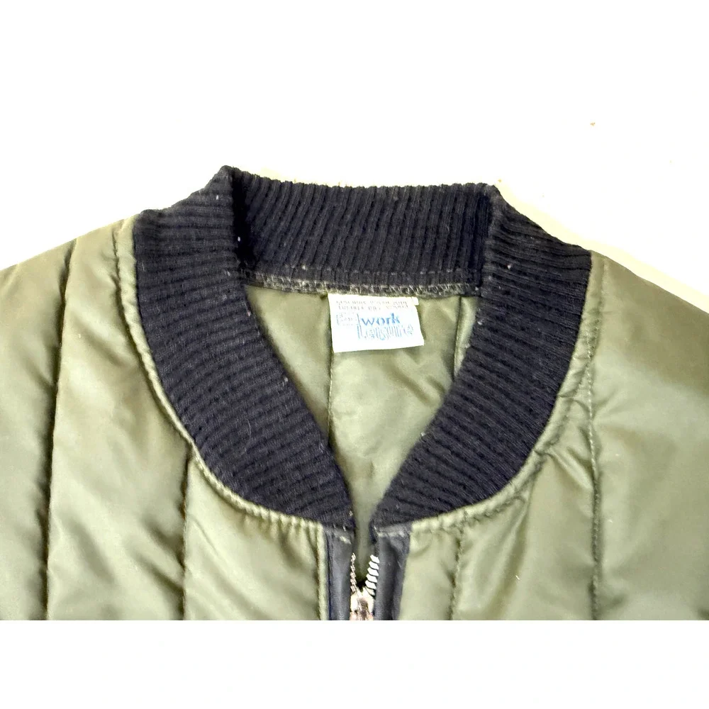 Vintage Vest Mens Sears Work Leisure Medium Olive Quilted Zip Front Workwear USA